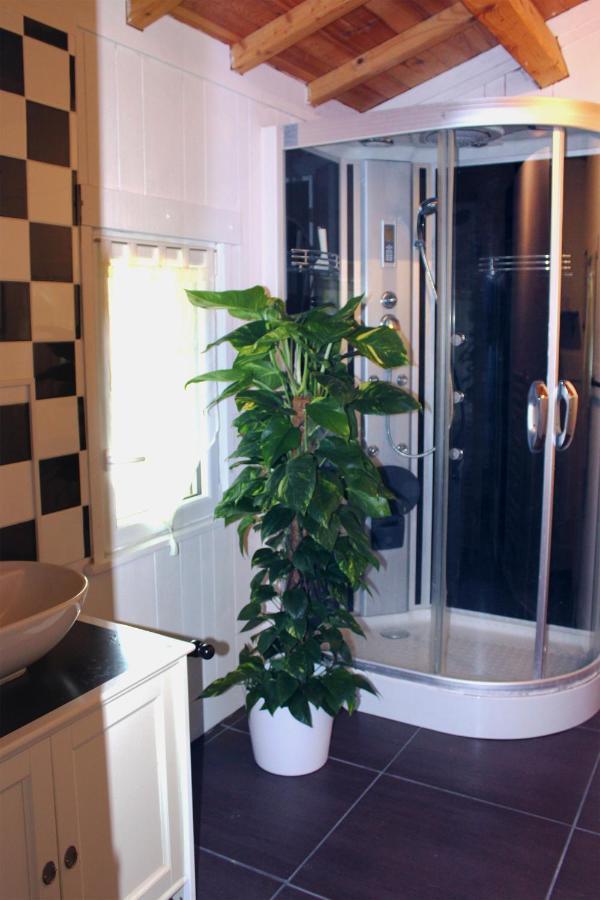 Bed and Breakfast Les Rocailles Lamonzie-Montastruc Exterior foto